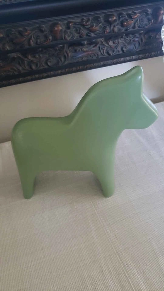 IKEA KLOTPLATAN Decorative Dala Horse Figurine Earthenware Green - photo 2