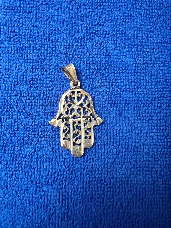 14k Gold Pendant