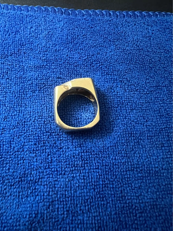 Heavy 14k Gold Diamond Ring - photo 3