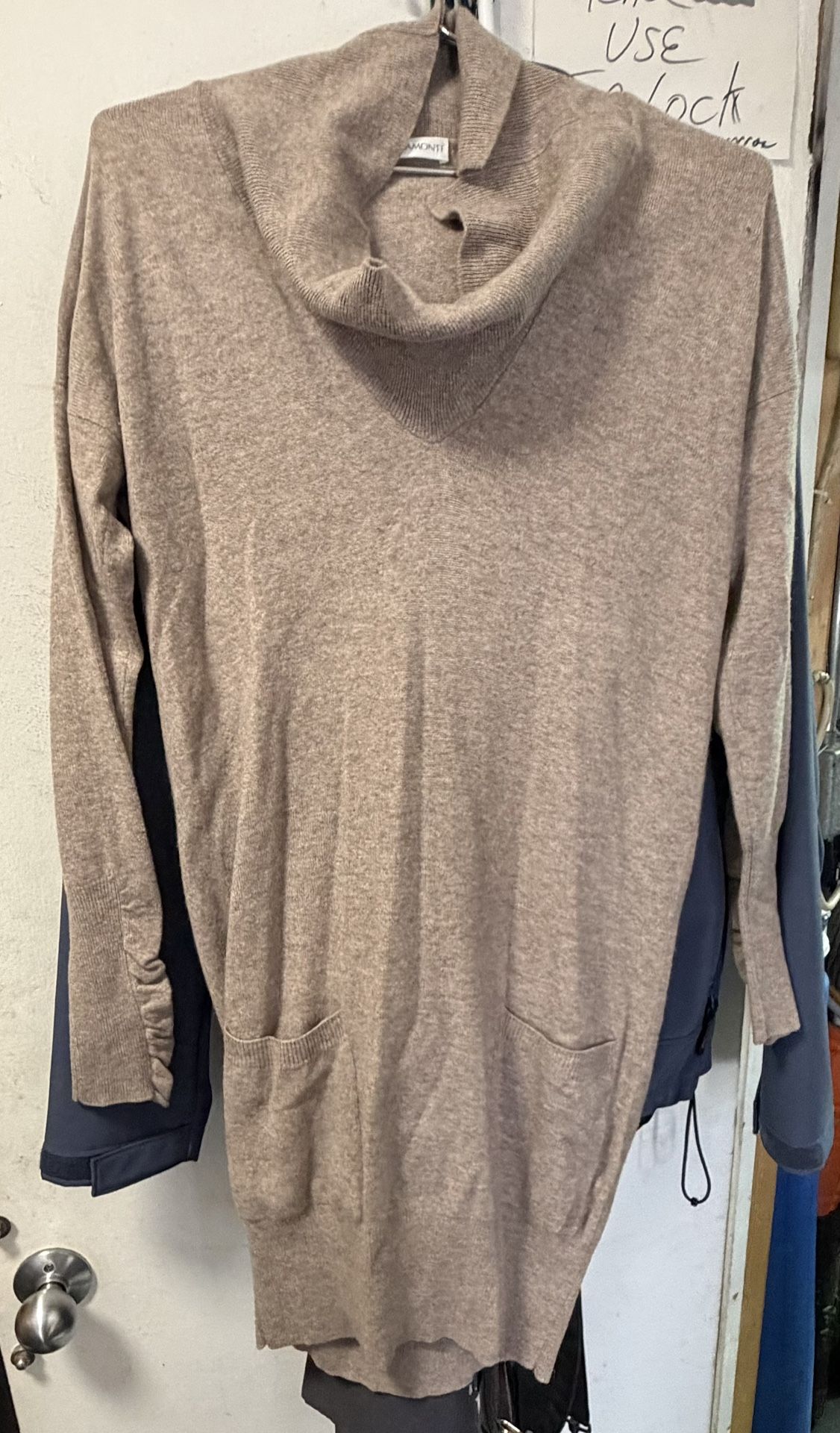 RIVAMONTI Cowl Neck Tunic Sweater with Pockets Ruched Sleeves - photo 4