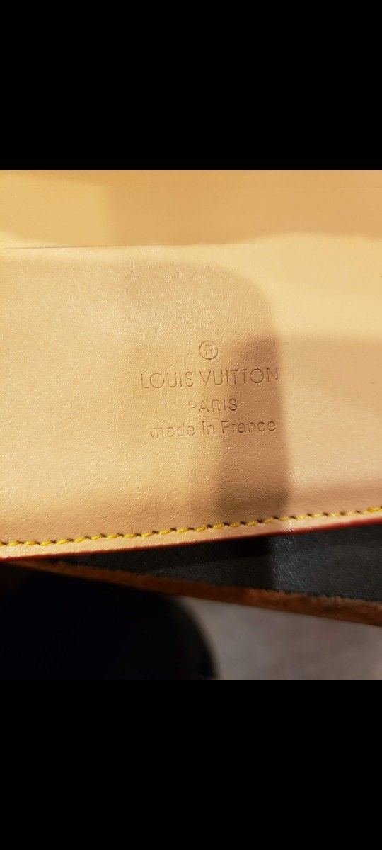 Louis Vuitton Bifold Wallet - photo 2