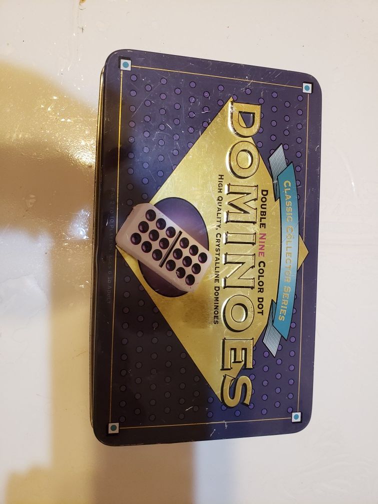 Color dot dominoes