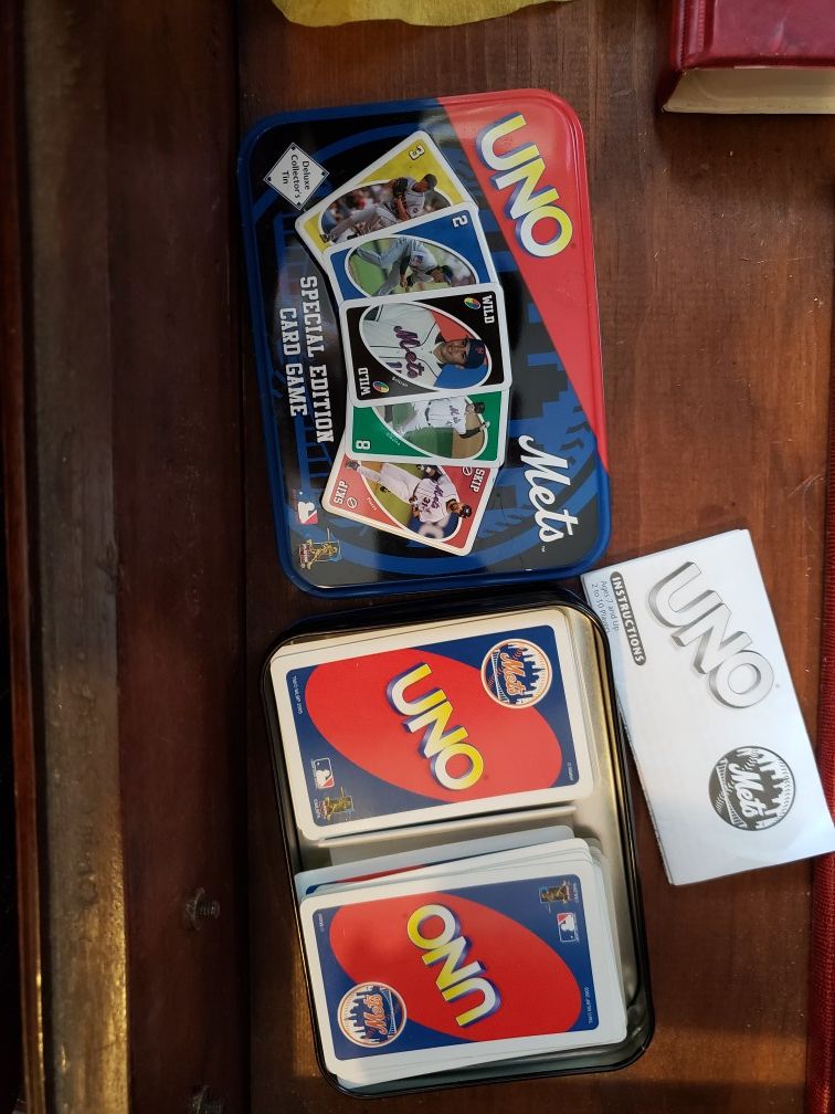 Mets Uno card game