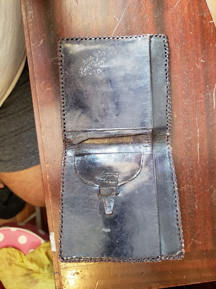 Hand crafted Wallet - photo 3