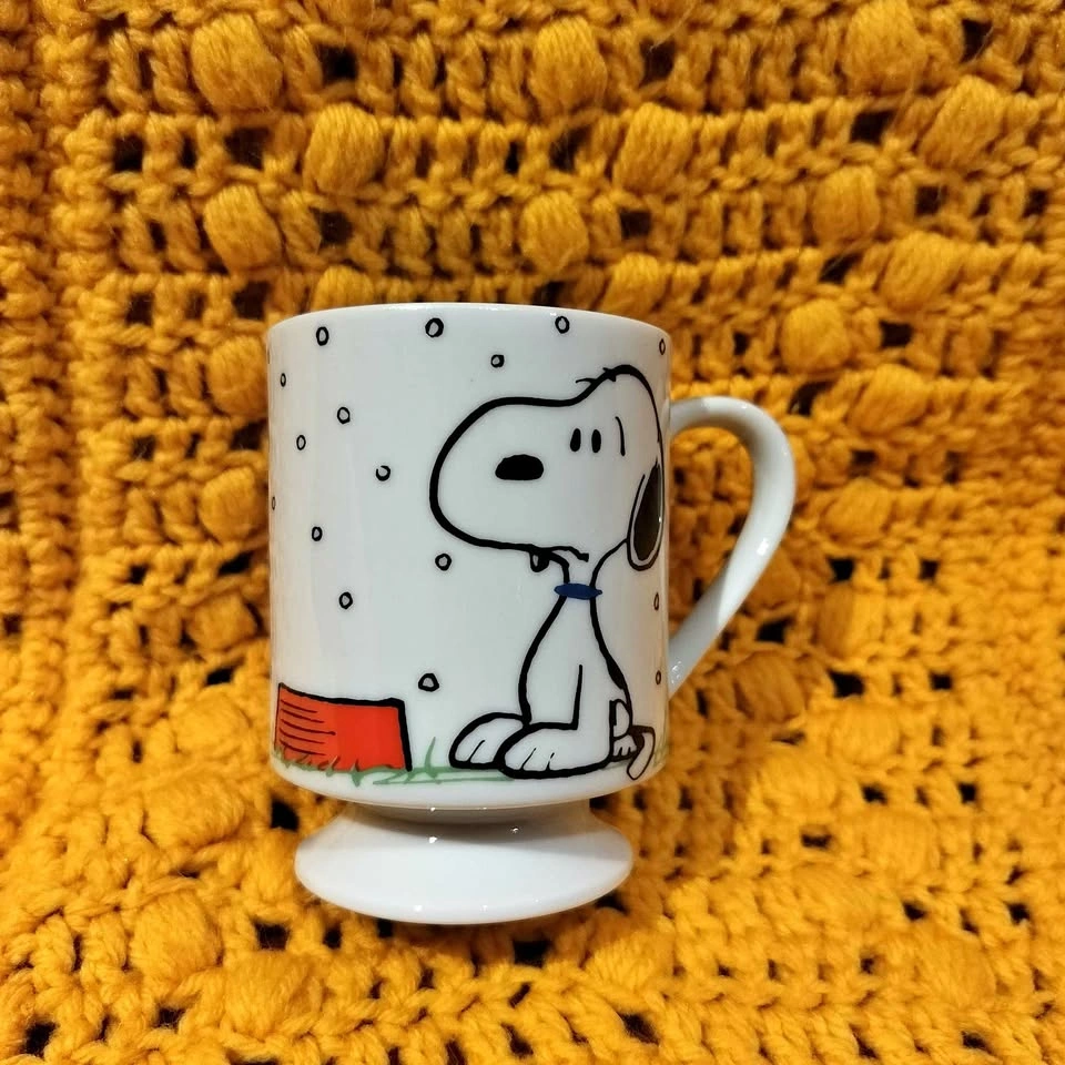 Vintage 50s Snoopy Mug "I hate It When It Snows On My French Toa