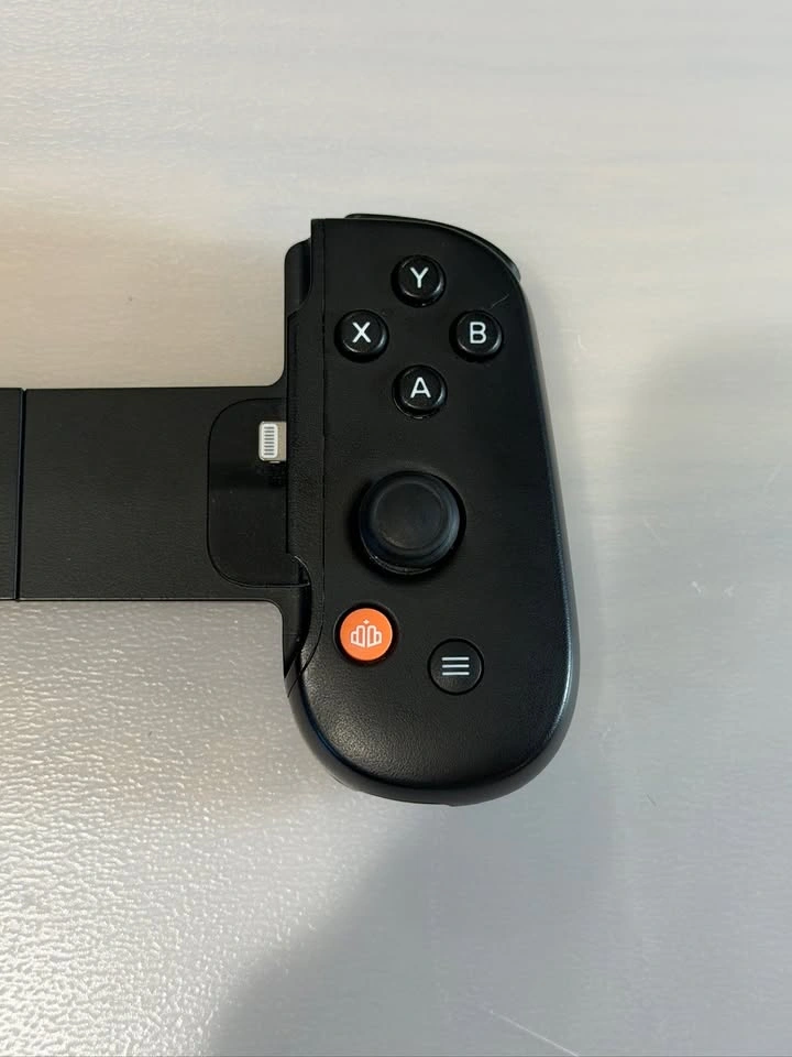 Backbone One Controller for iPhone (Lightning) - photo 3