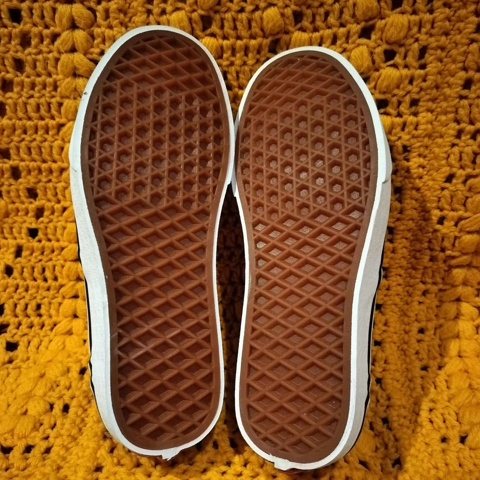 Vans Canvas Slip-On Shoes Woman's US 6.5 - New with Tags - photo 3