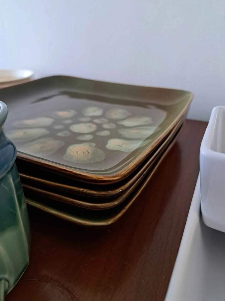 Various Dishware Sets - photo 2