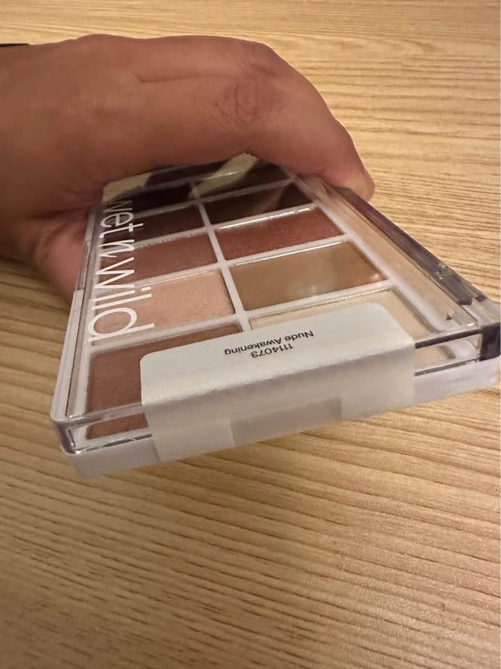 BNIB Wet n Wild Eyeshadow Palette - 10 Shades - photo 2