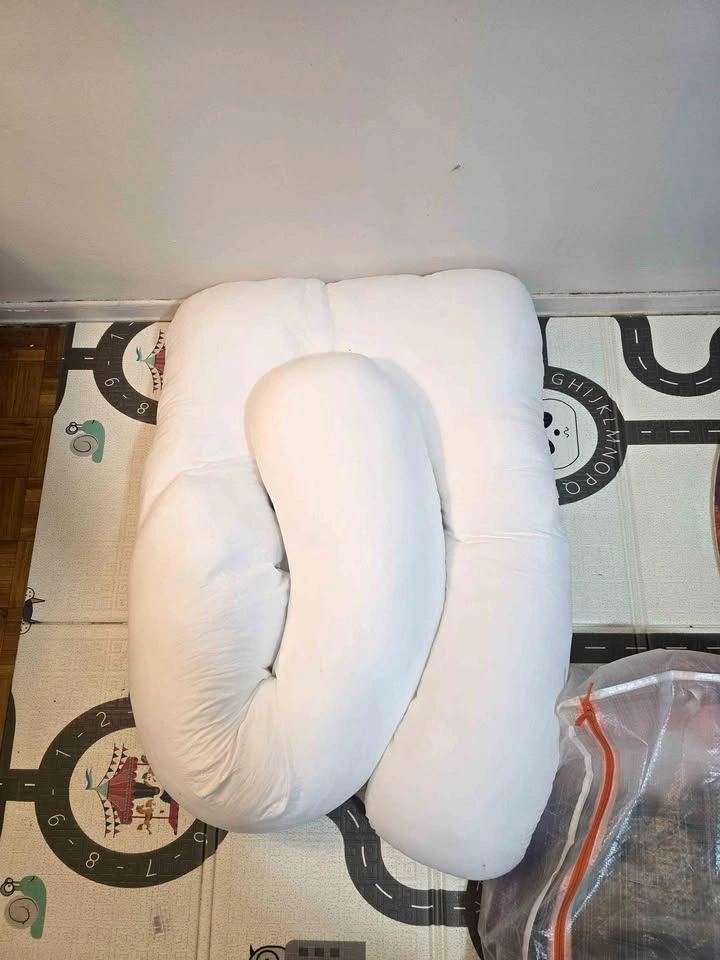 Pregnancy Pillow