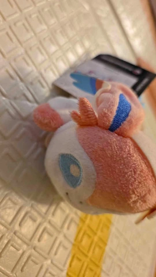 Kuttari sylveon Pokémon plush