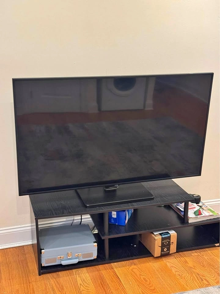 Samsung 55” 4K UHD Smart TV (2018)
