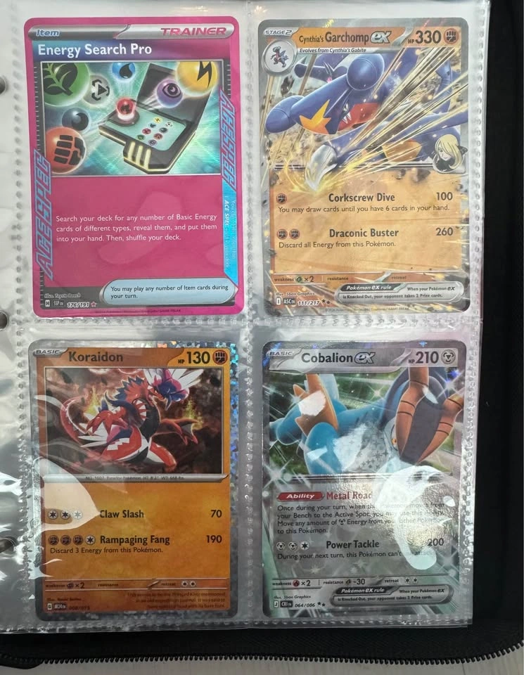 Filled Pokémon card binder - photo 2