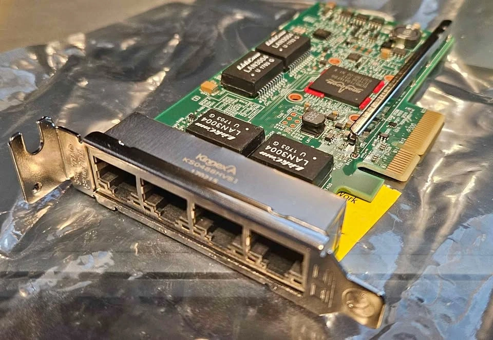 4 Port Gigabit Ethernet PCIe Card (3 available)