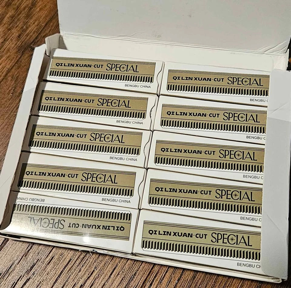 Feather Special Cut Styling Razor Blades Pack of 100 - photo 2