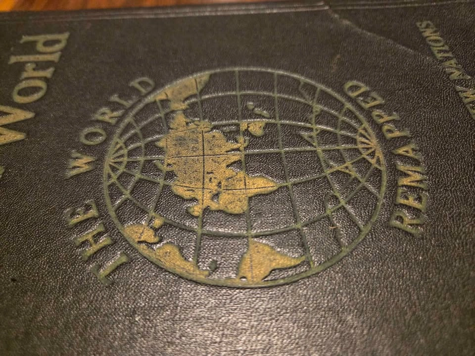 Antique Leather Bound Atlas ca. 1922 - photo 4