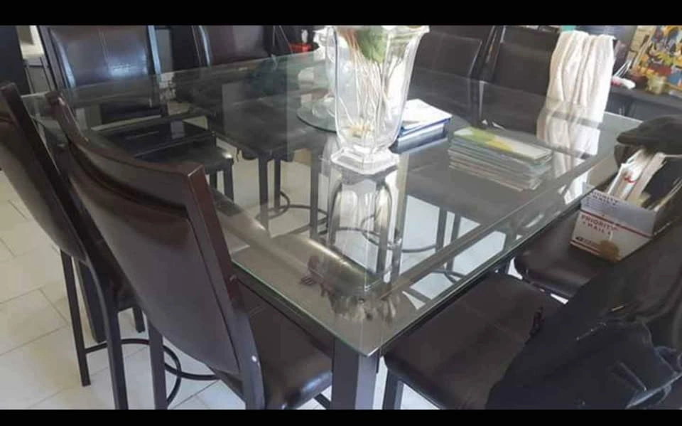 Kitchen/Dining room Table - photo 2