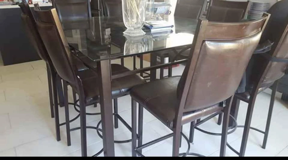 Kitchen/Dining room Table - photo 3