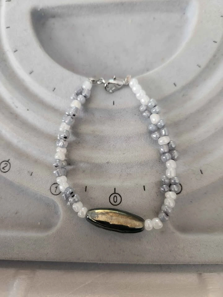 Handmade Jewelry by Lisa - Custom Bracelets, Anklets, Necklaces - photo 2