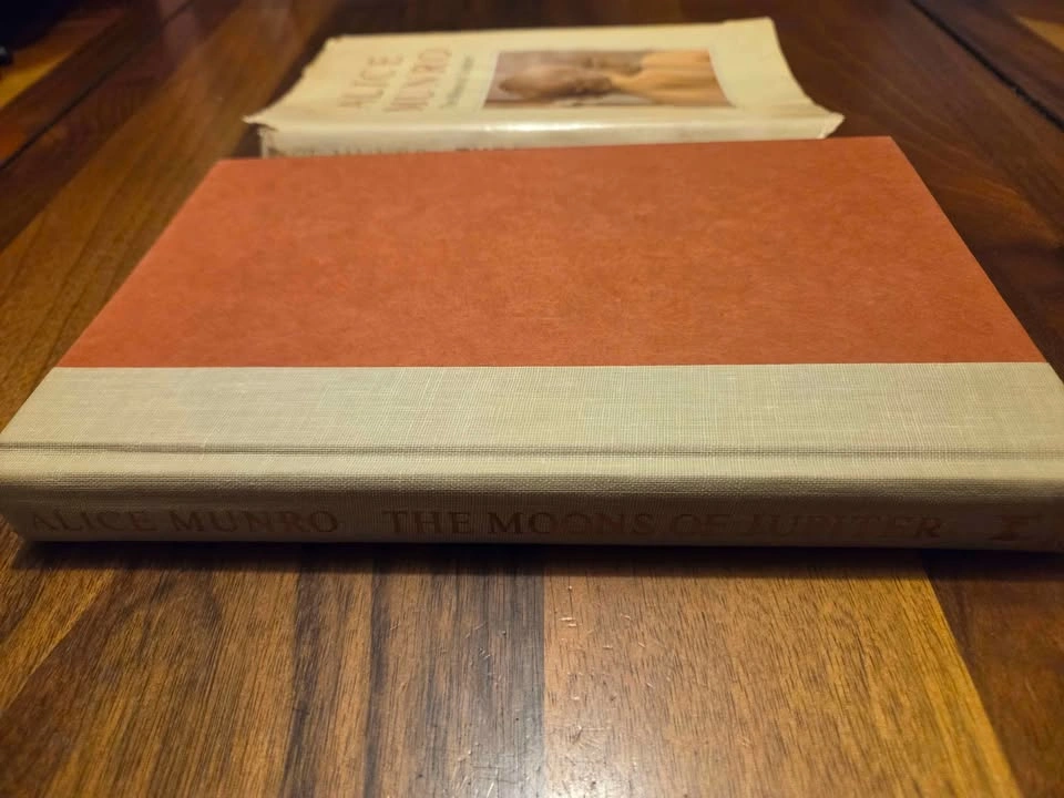 The Moons of Jupiter - Alice Munro 1982 First Edition - photo 5
