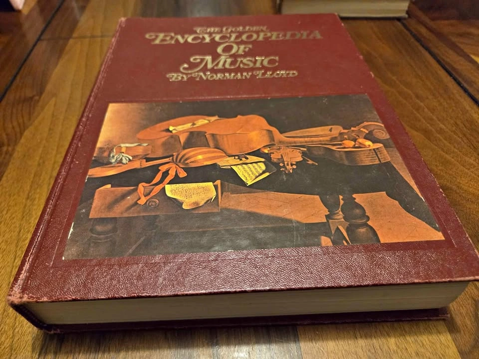 The Golden Encyclopedia of Music - Norman Lloyd, 1968 Original