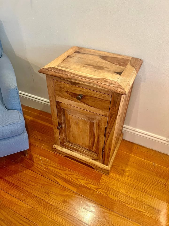 Solid Acacia Wood Side Table / Nightstand