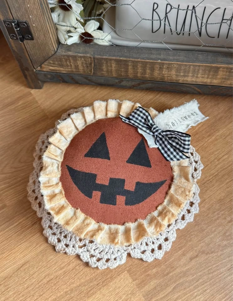 Primitive Handcrafted Pie ($23/each) - photo 4