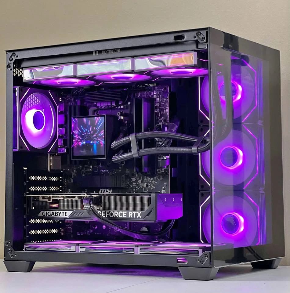RTX 5070 Gaming PC - Ryzen 7 7800X3D | 32GB RAM | 1TB SSD | LCD