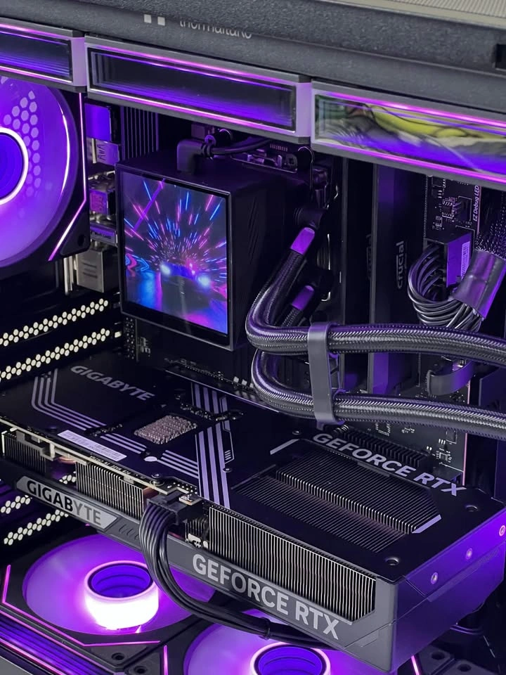 RTX 5070 Gaming PC - Ryzen 7 7800X3D | 32GB RAM | 1TB SSD | LCD - photo 3