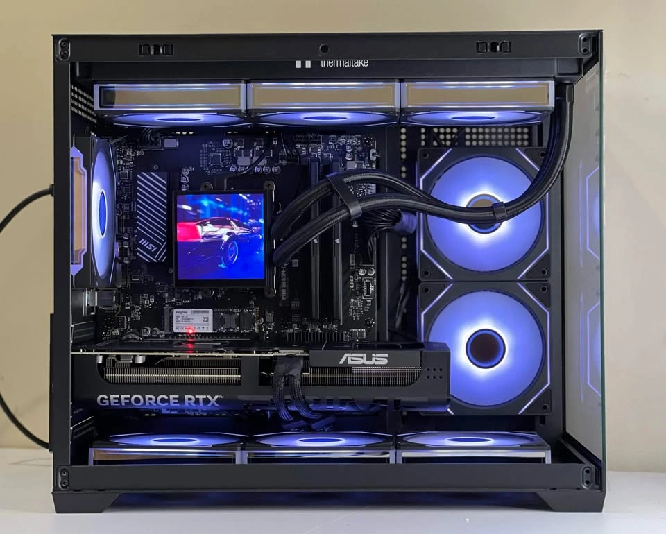 RTX 5070 Gaming PC - Ryzen 7 9700X | 32GB RAM | 1TB SSD | LCD - photo 4