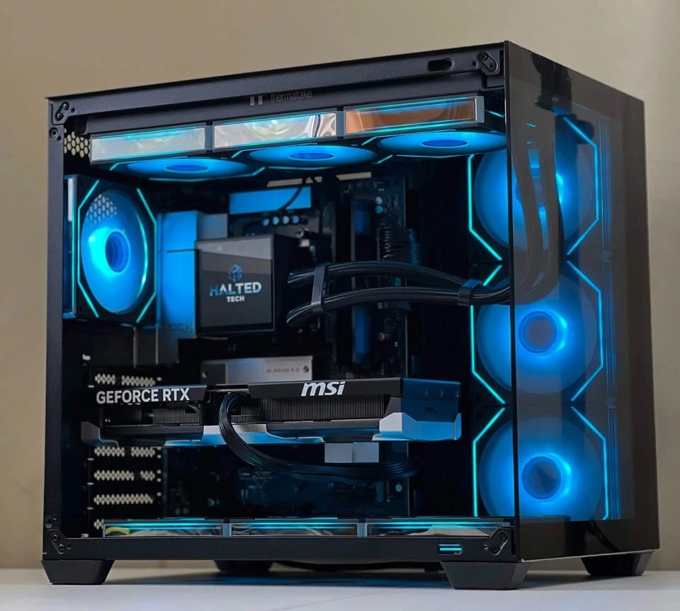 RTX 5070 TI - Ryzen 7 9800X3D - 32GB DDR5 - 2TB SDD Gaming PC - photo 2