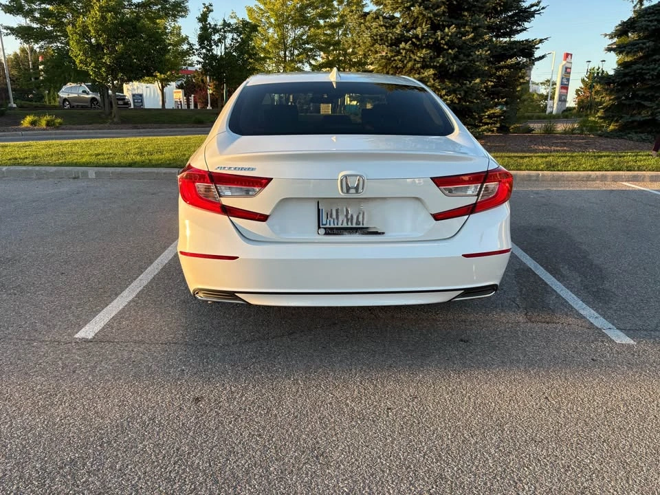 2020 Honda Accord LX - 89K KMs - Private Sale - photo 3