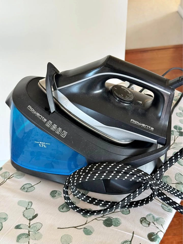 Rowenta Steam Iron