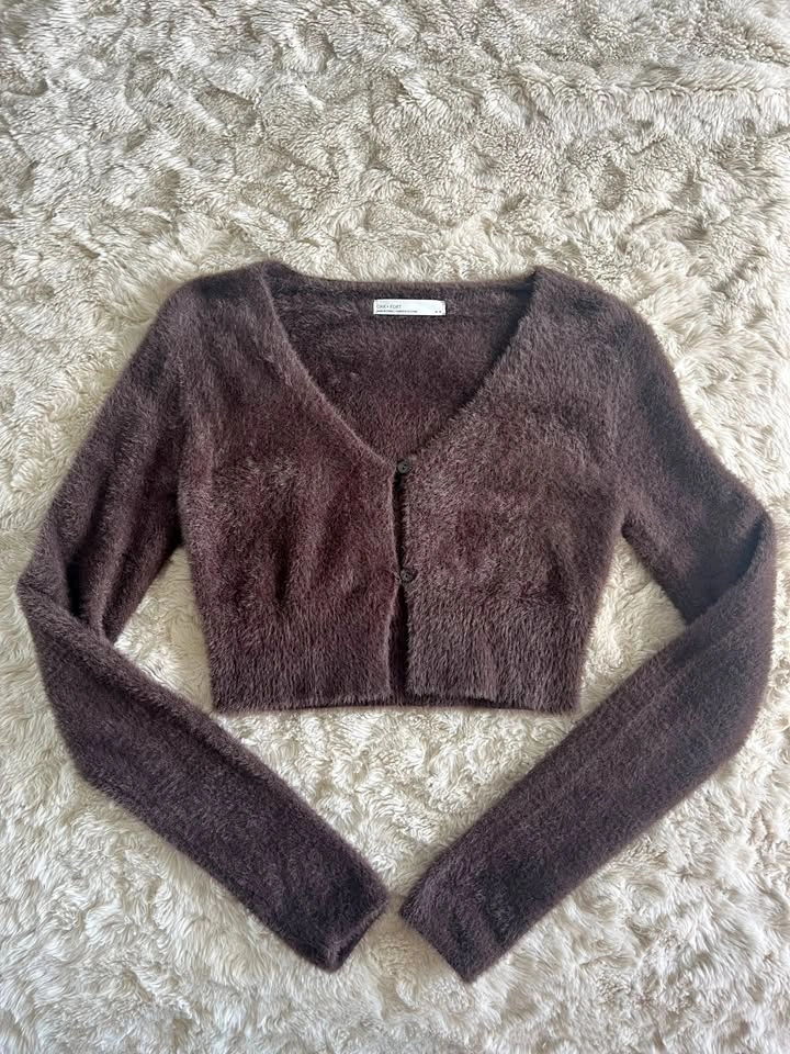 Oak + Fort Brown Fuzzy Cropped Cardigan XS - Like New