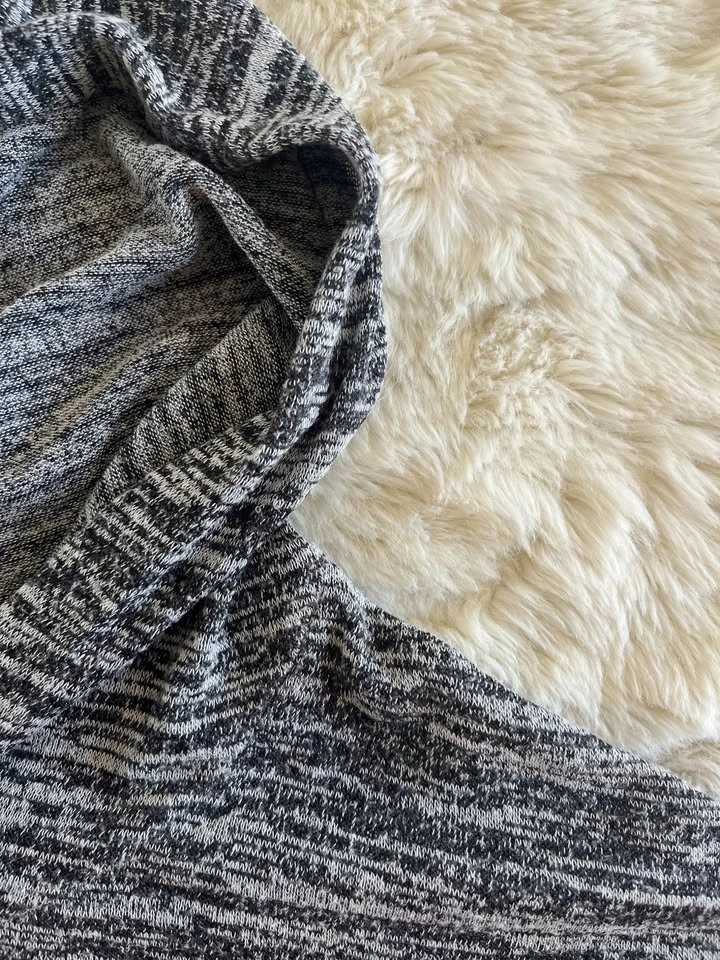 Abercrombie & Fitch Heathered Grey Loose Hoodie Size S - photo 3
