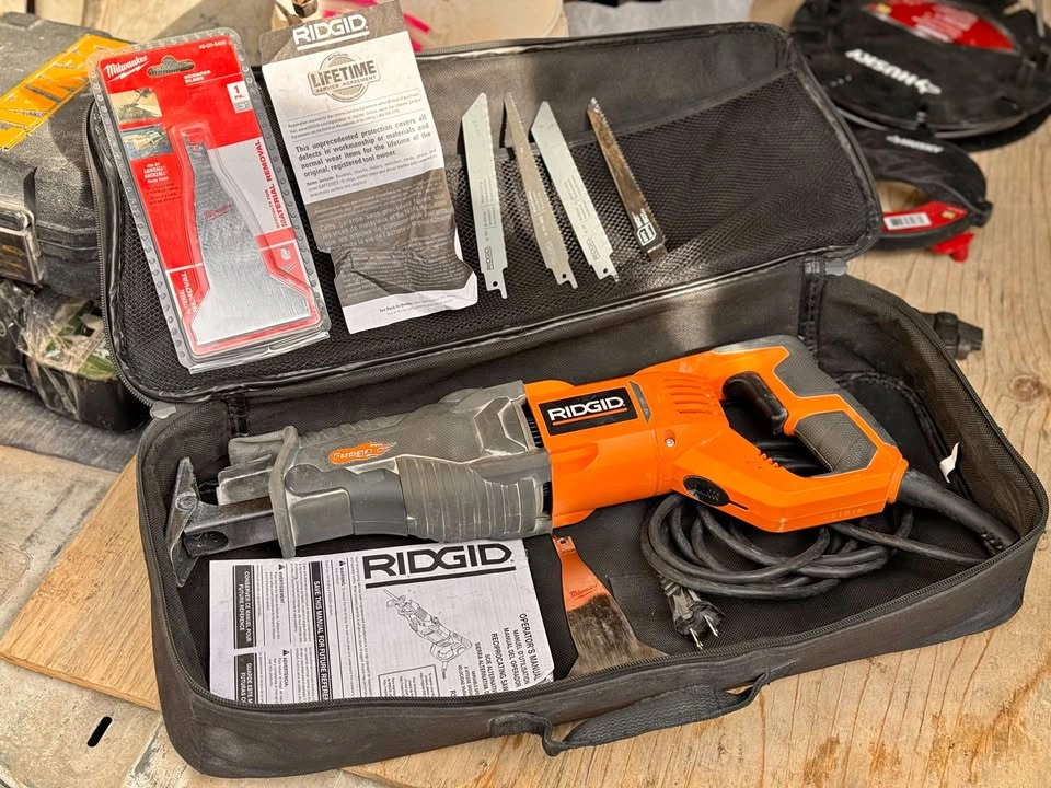 RIDGID Fuego 10 Amp Orbital Reciprocating Saw