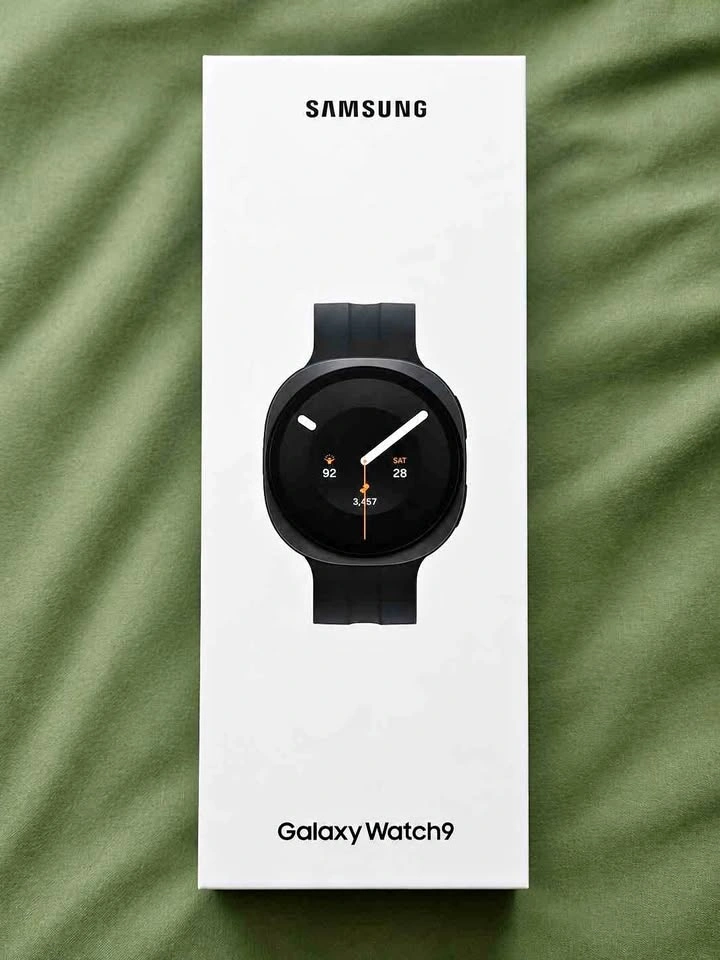 Samsung Galaxy Watch9 – Brand New!