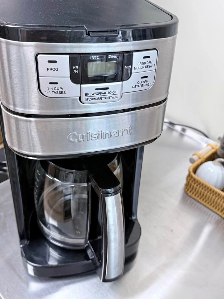 Cuisinart Grind & Brew Coffee Maker - Great Deal (OBO)