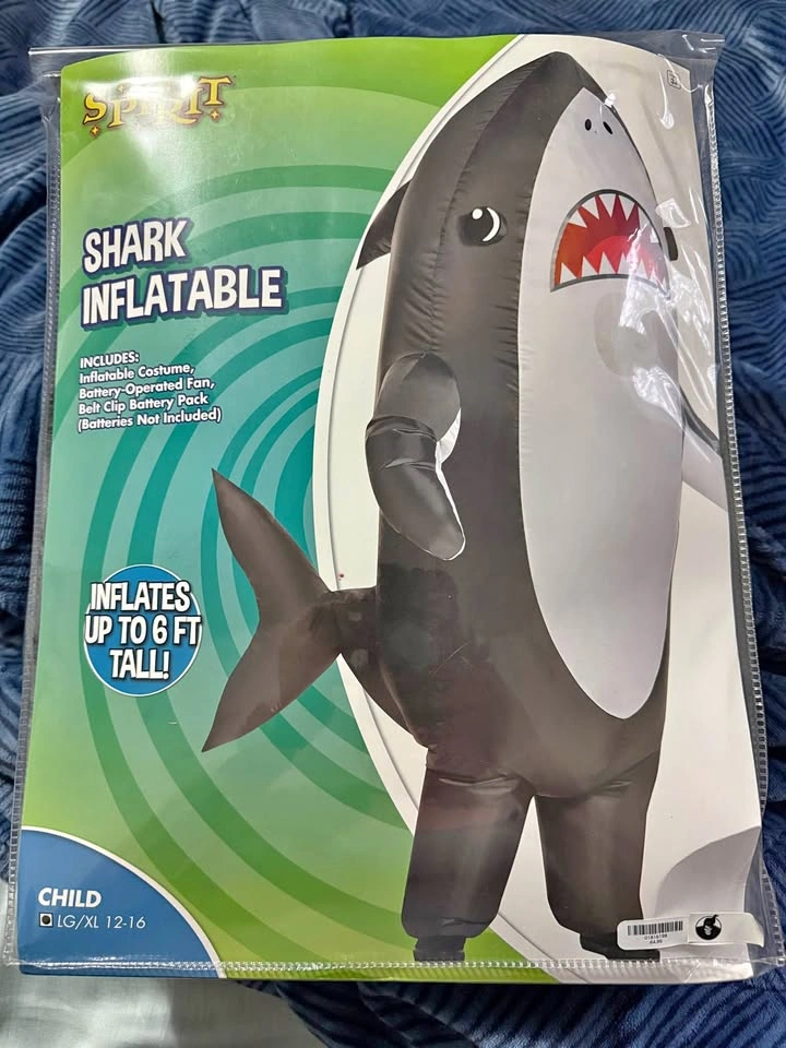 Inflatable shark