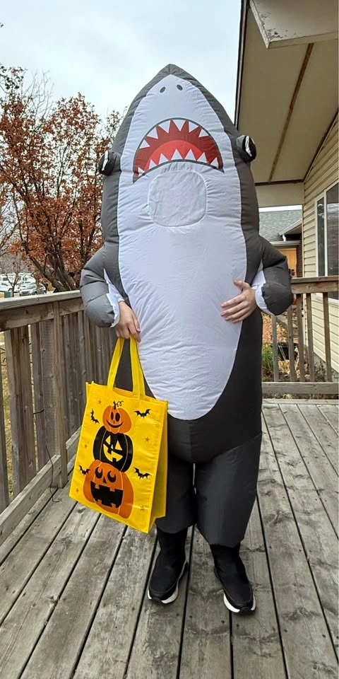 Inflatable shark - photo 3