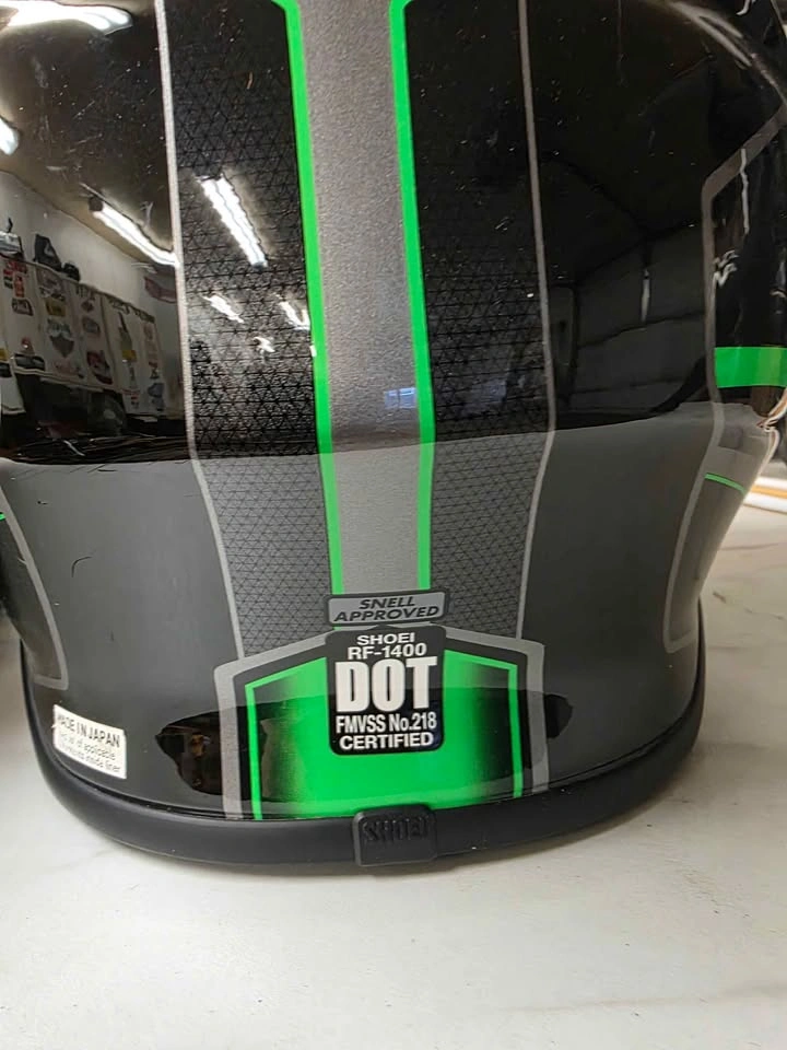 Motorcycle helmets - photo 2