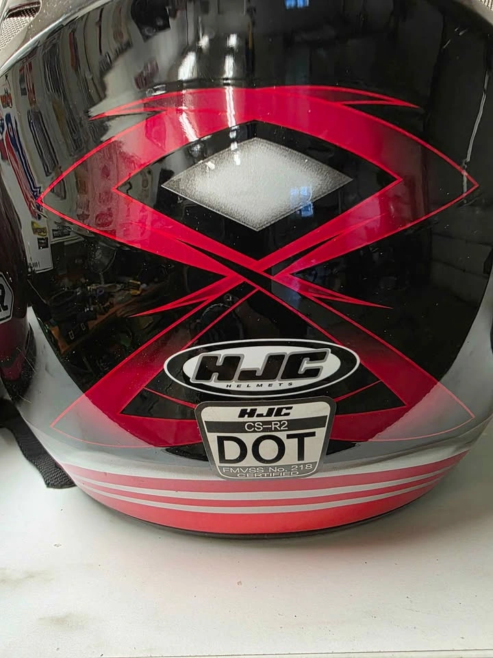 Motorcycle helmets - photo 4