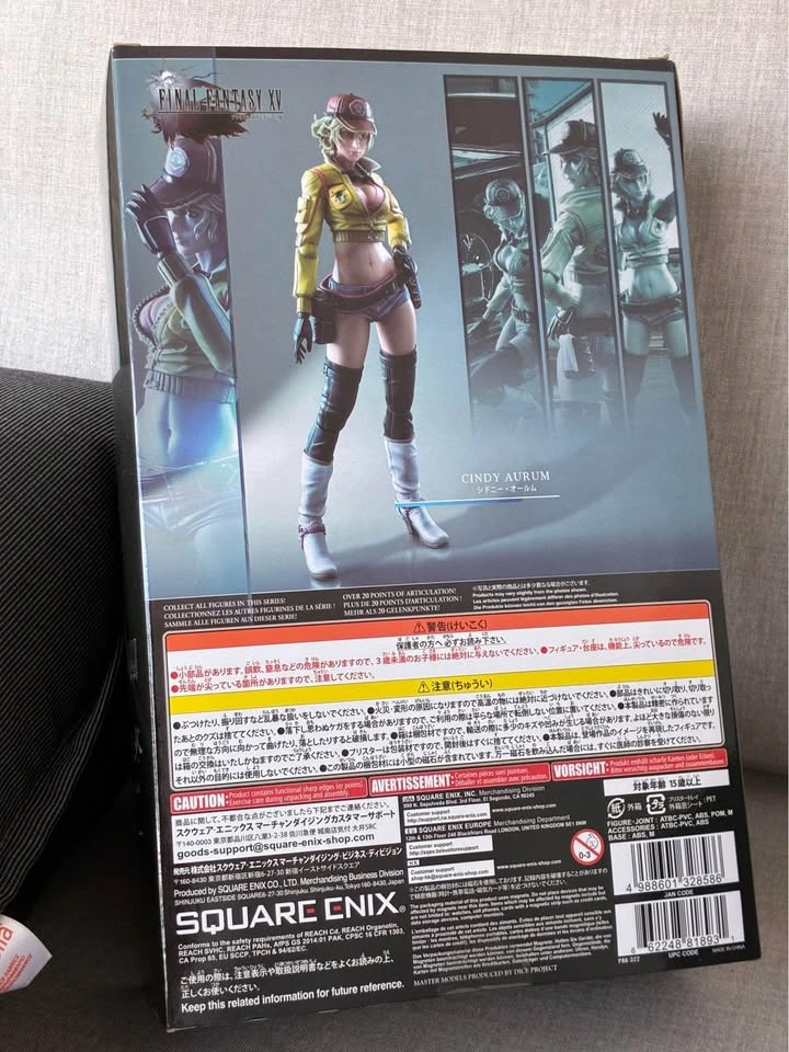 Cindy Aurum FFXV Play Arts Kai Action Figure - photo 2
