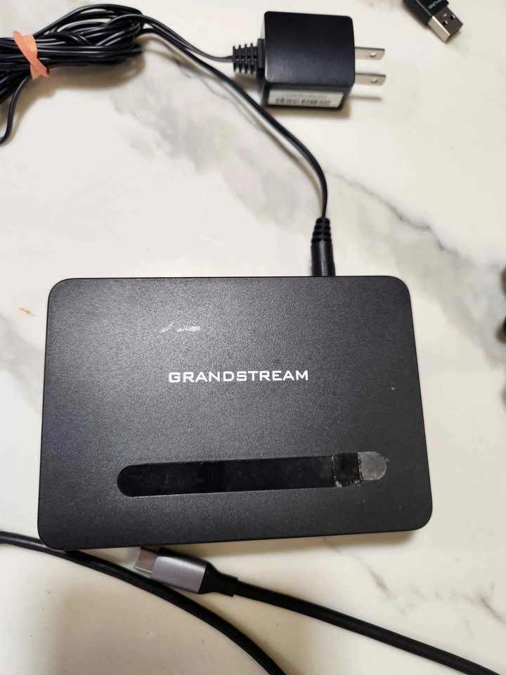 🇨🇦  Lot of Usb-C Type Hub docks and adaptors - photo 4