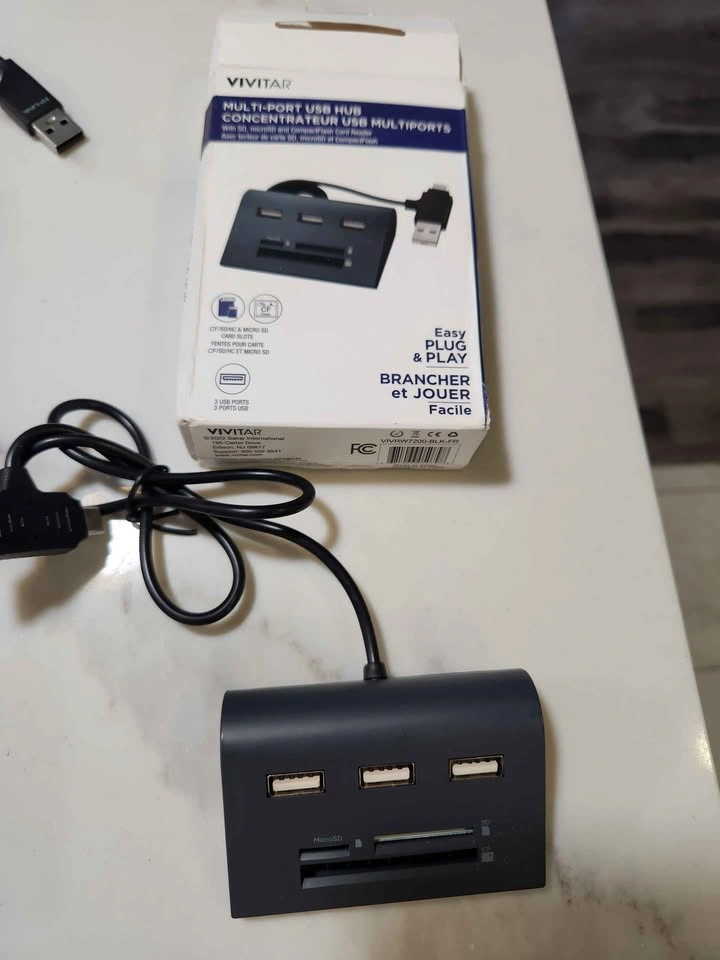 🇨🇦  Lot of Usb-C Type Hub docks and adaptors - photo 5