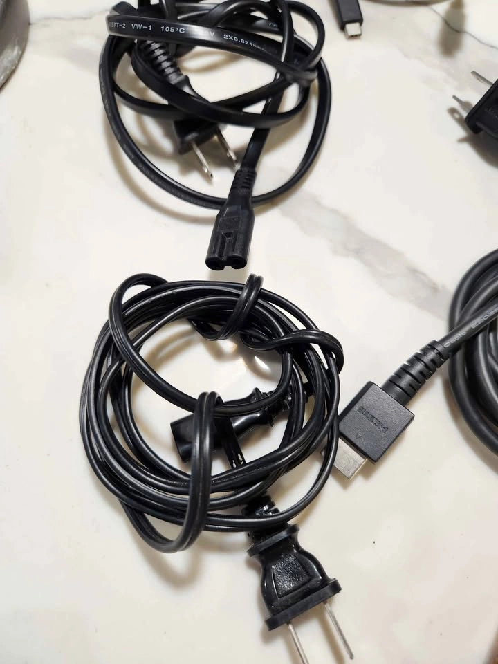 🇨🇦  Lot of various HDMI & internet Cables - photo 3