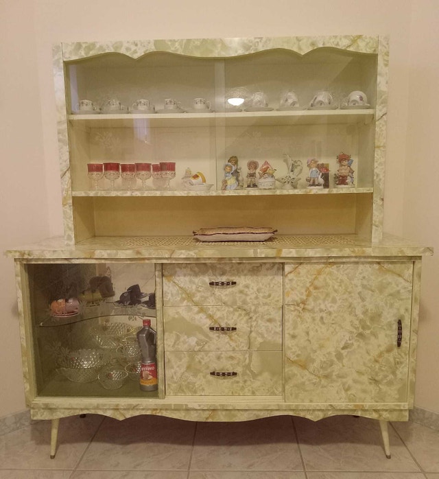 Vintage Faux Onyx Display Cabinet with matching table