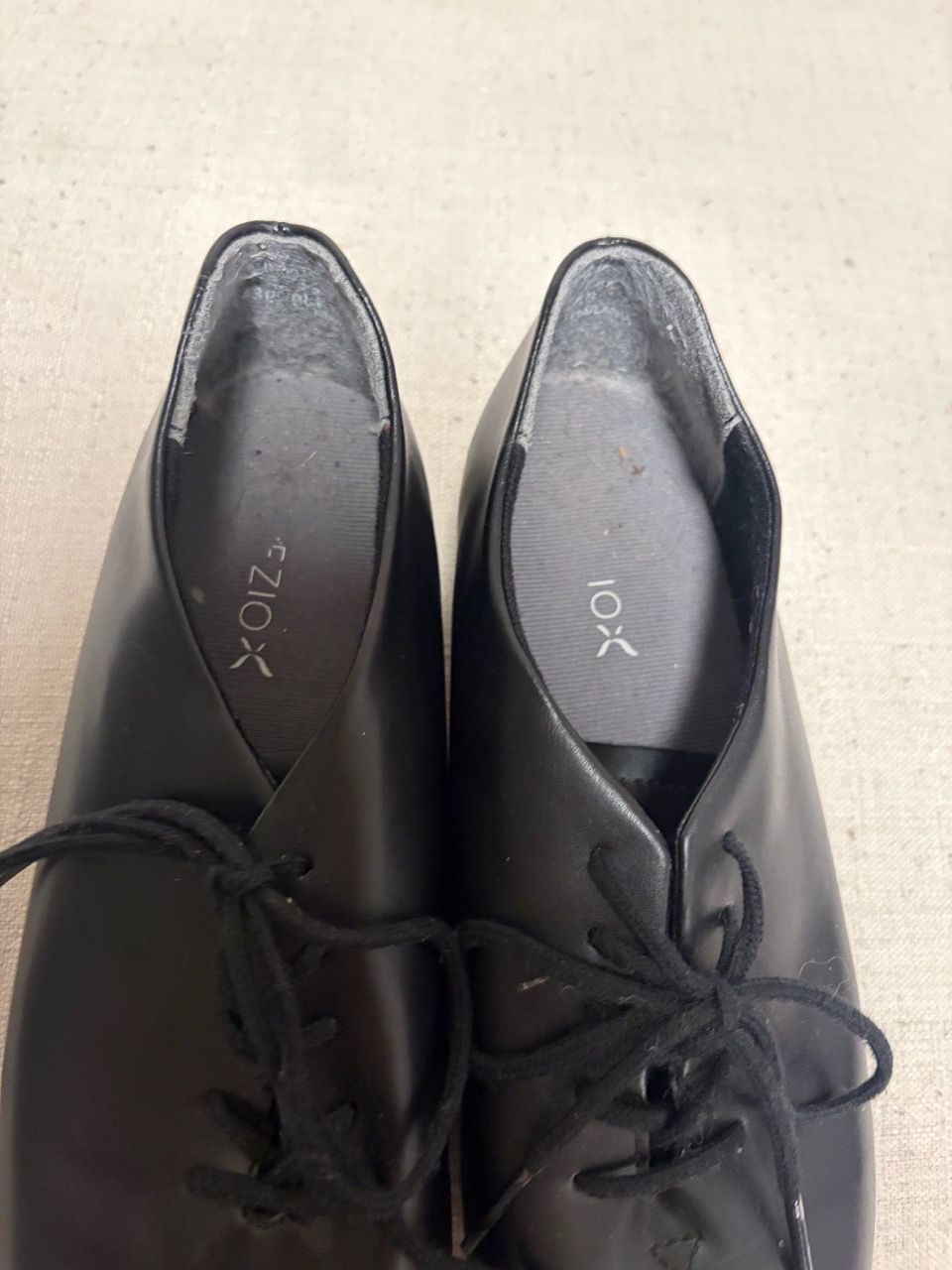 Capezio - Black Leather Lace-Up Tap Shoes - photo 2