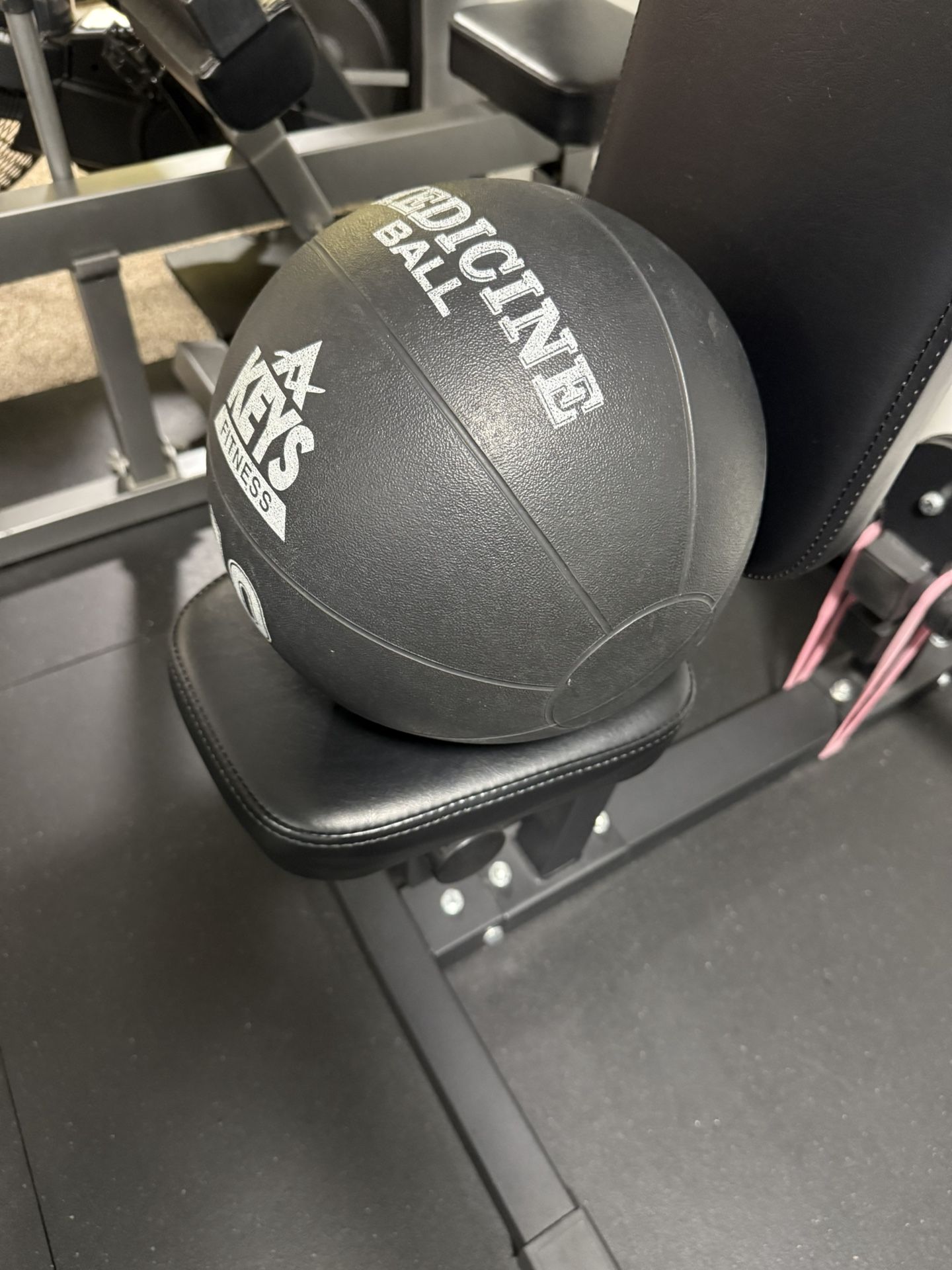10 Pound Medicine Ball - photo 2