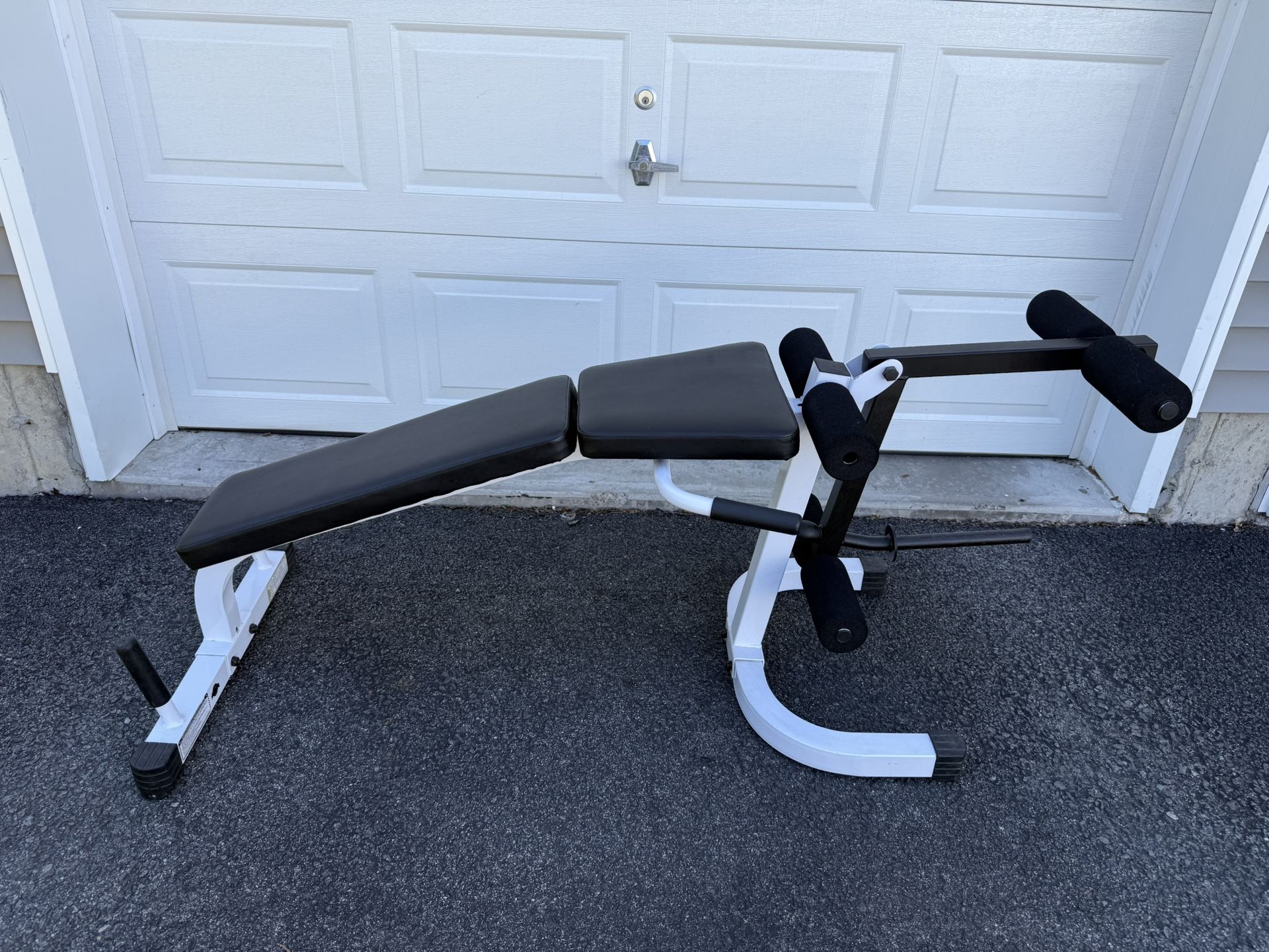 Body Solid Leg Curl/ Leg Extension Combo Gym Machine - photo 2